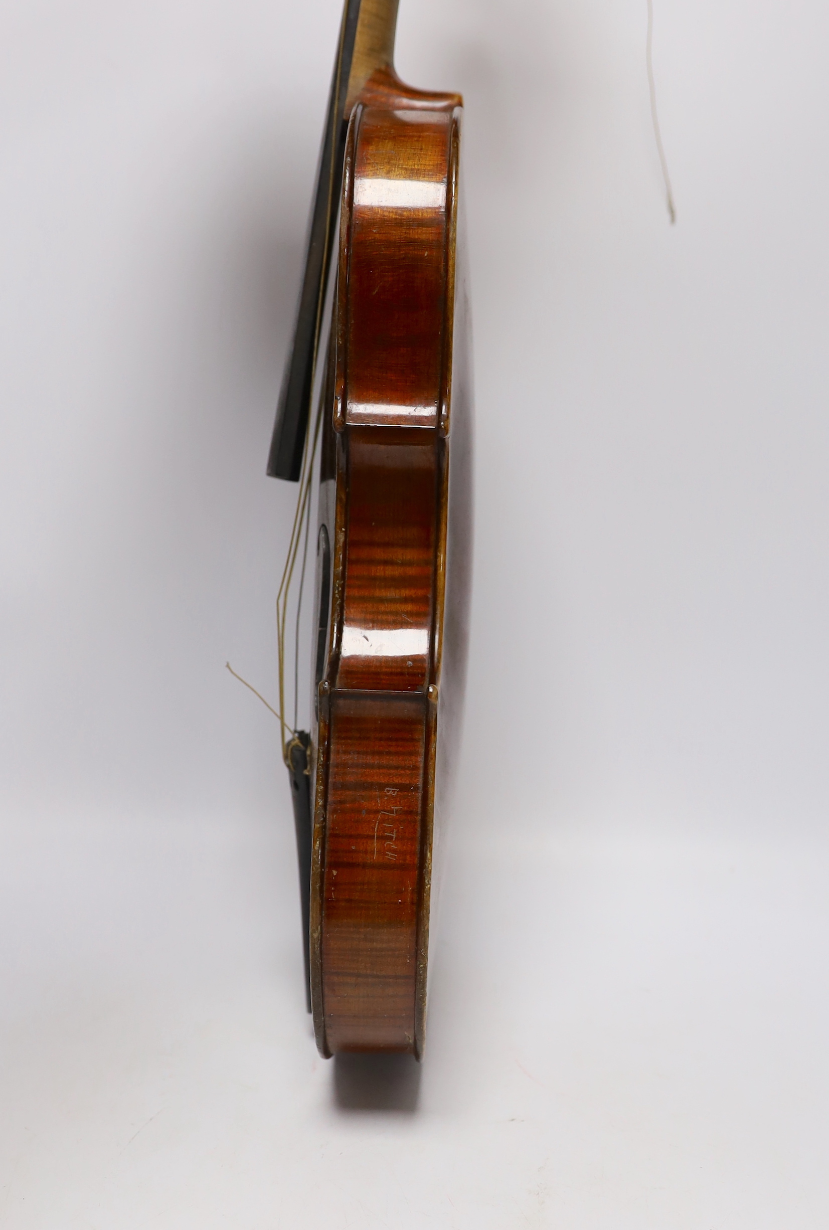 A cased early 20th century German violin